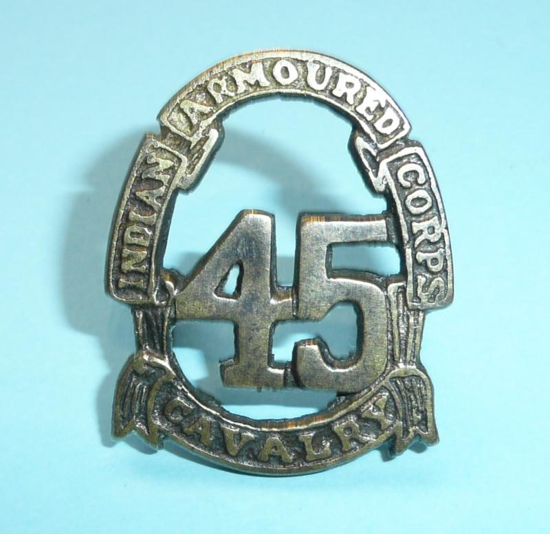 WW2 Indian Army - 45th Cavalry Indian Armoured Corps Brass Cap Badge