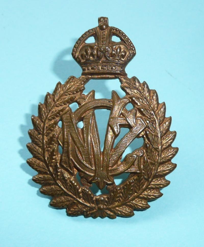 WW1 / WW2 New Zealand - Veterinary Corps Brass Cap Badge - Gaunt