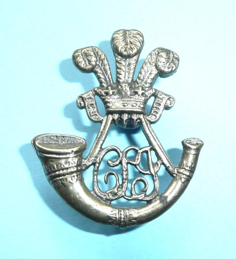 Ceylon Light Infantry (CLI) Cast White Metal Cap Badge
