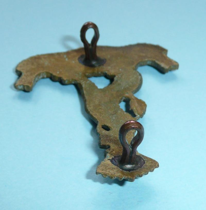 WW2 - 4th Battalion The Burma Regiment Cast Brass Cap Badge