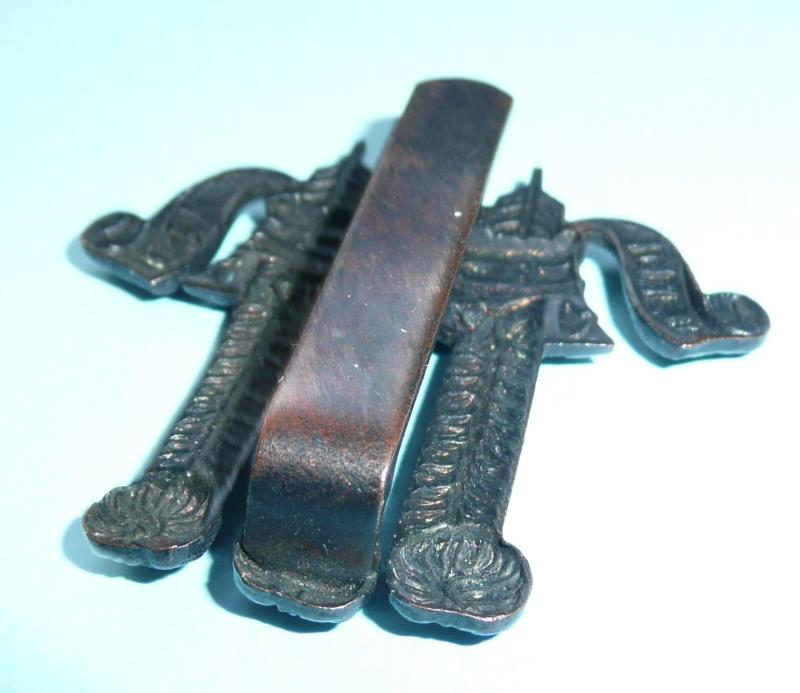 2nd King Edward VIIs Own Gurkha Rifles Regiment Other Ranks Blackened Brass Cap Badge