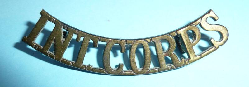 Int Corps  - Intelligence Corps Brass Shoulder Title