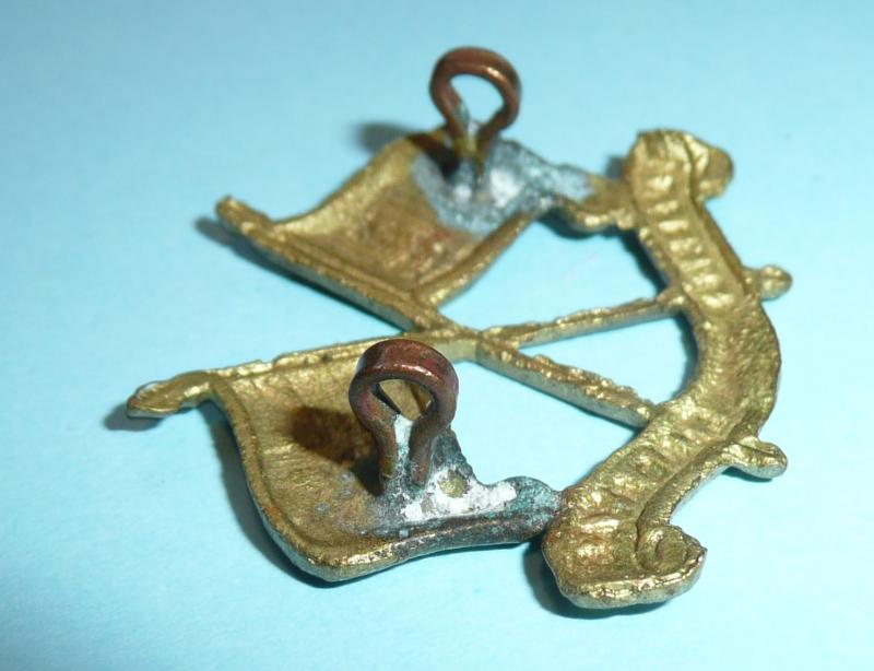 South Africa - ILH Imperial Light Horse Cast Brass Collar Badge