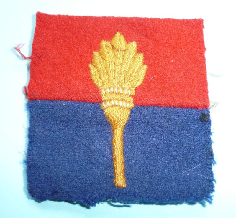 British Army Royal Artillery 18th Training Brigade Embroidered Cloth Formation Sign Patch Flash Designation Badge