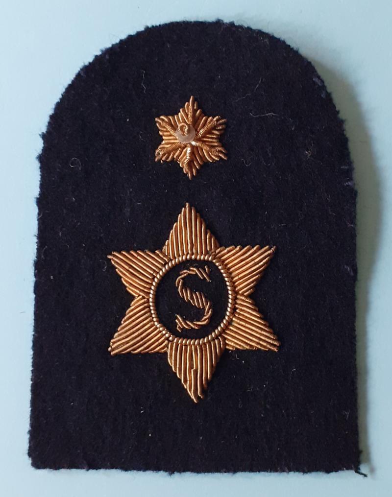British Royal Navy Rating No 1 Dress Gold Bullion Wire Embroidered Arm Trade Badge - Leading Steward Rating
