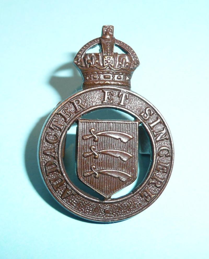 The Essex Yeomanry Officer's OSD Bronze Cap Badge - Folded Blades