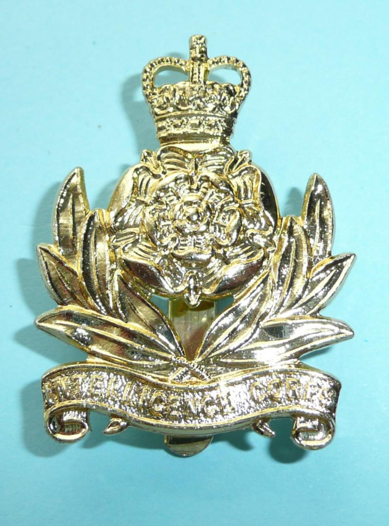 Cold War Intelligence Corps (IC) AA Anodised Staybrite Cap Badge, Queen's Crown