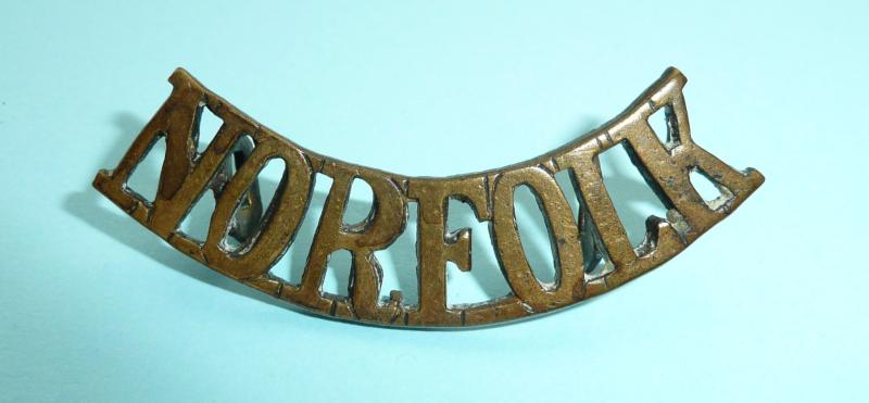 WW1 Norfolk Regiment Brass Shoulder Title