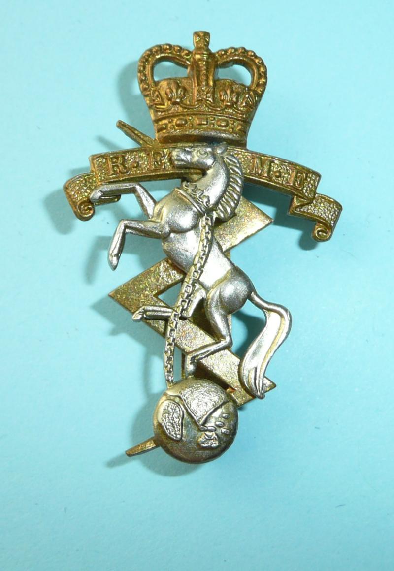 REME Other Ranks Bi-Metal Cap Badge, QEII issue