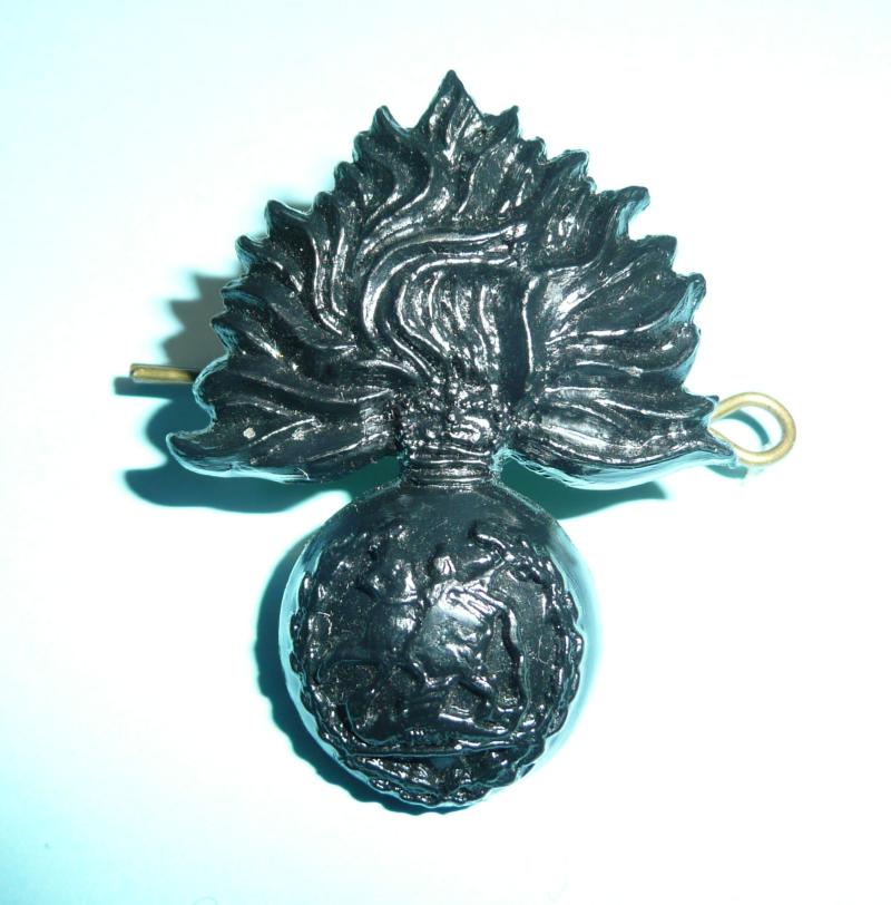 Royal Regiment of Fusiliers (RRF) Northern Ireland Issue Black Plastic Cap Badge