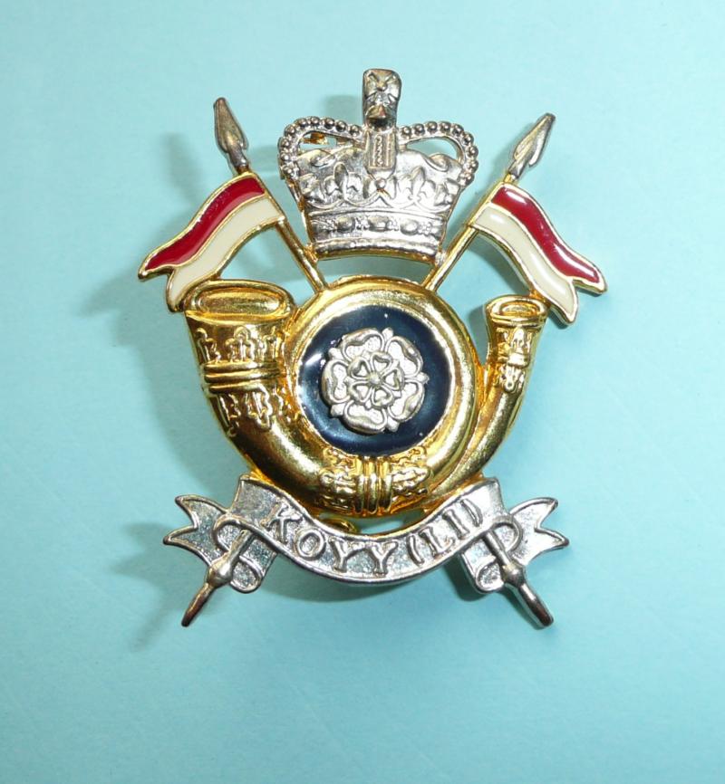 King's Own Yorkshire Yeomanry (Light Infantry) KOYY(LI)  Bi-Metal and Enamel Cap Badge