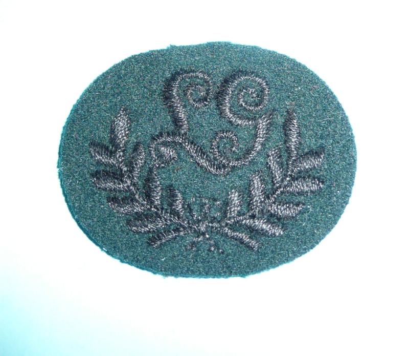 6th QEO / 7th DEO / 10th PM0 / Gurkha Rifles Light Machine Gun Marksman Woven Cloth Proficiency Trade Arm Badge