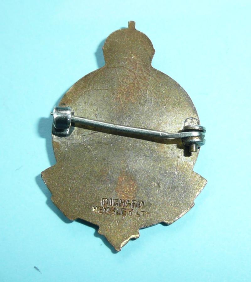 Canadian - Boer War Old Comrades Veterans Association Quebec Enamel Pin Badge Brooch - Dated 1900